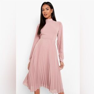 Women’s Pink Pleated Dress